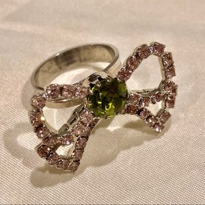 Tarina Tarantino ring